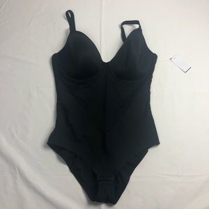 Maidenform | NWT Black Shapewear‎